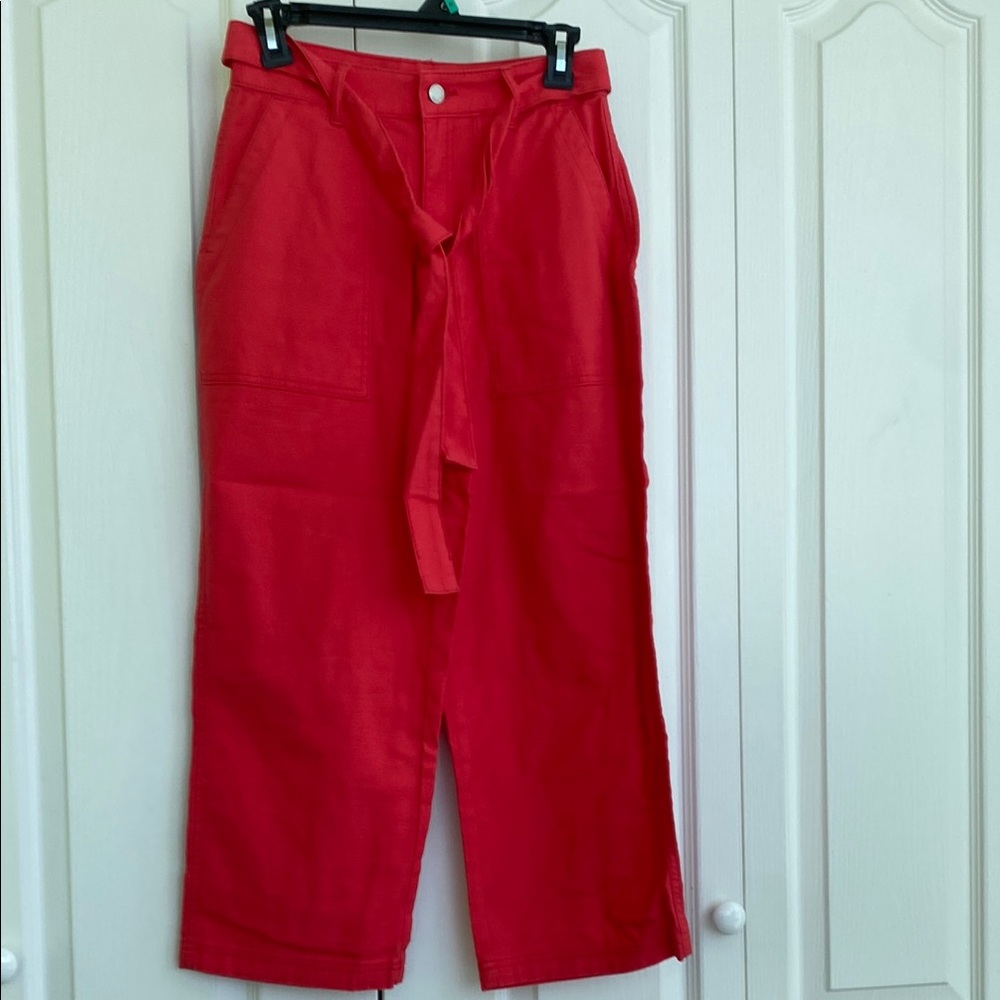 BNWOT Women's Red Wide-Leg Jeans, size 4